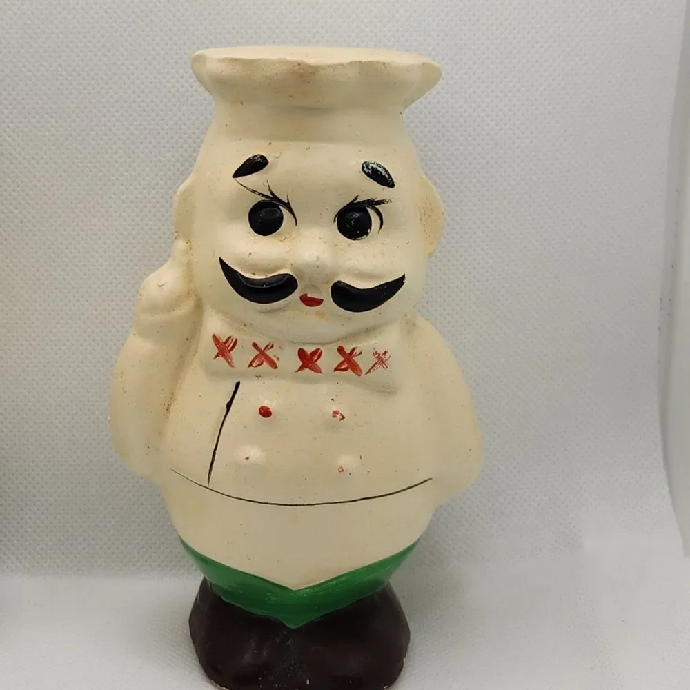 Vintage Italian Chef Oversized Salt And Pepper Shakers w/ Stoppers 5.5 in